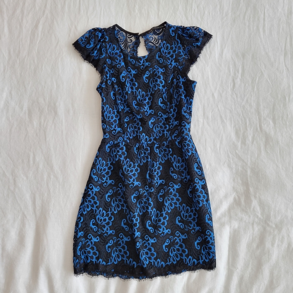 Blue Floral Lace Cocktail Dress